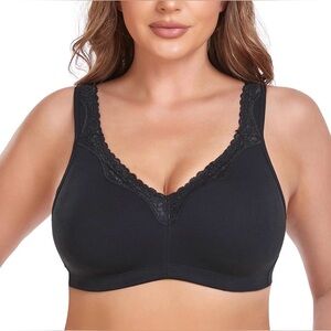 New Women's Black Lace Trim Bra Size 44i